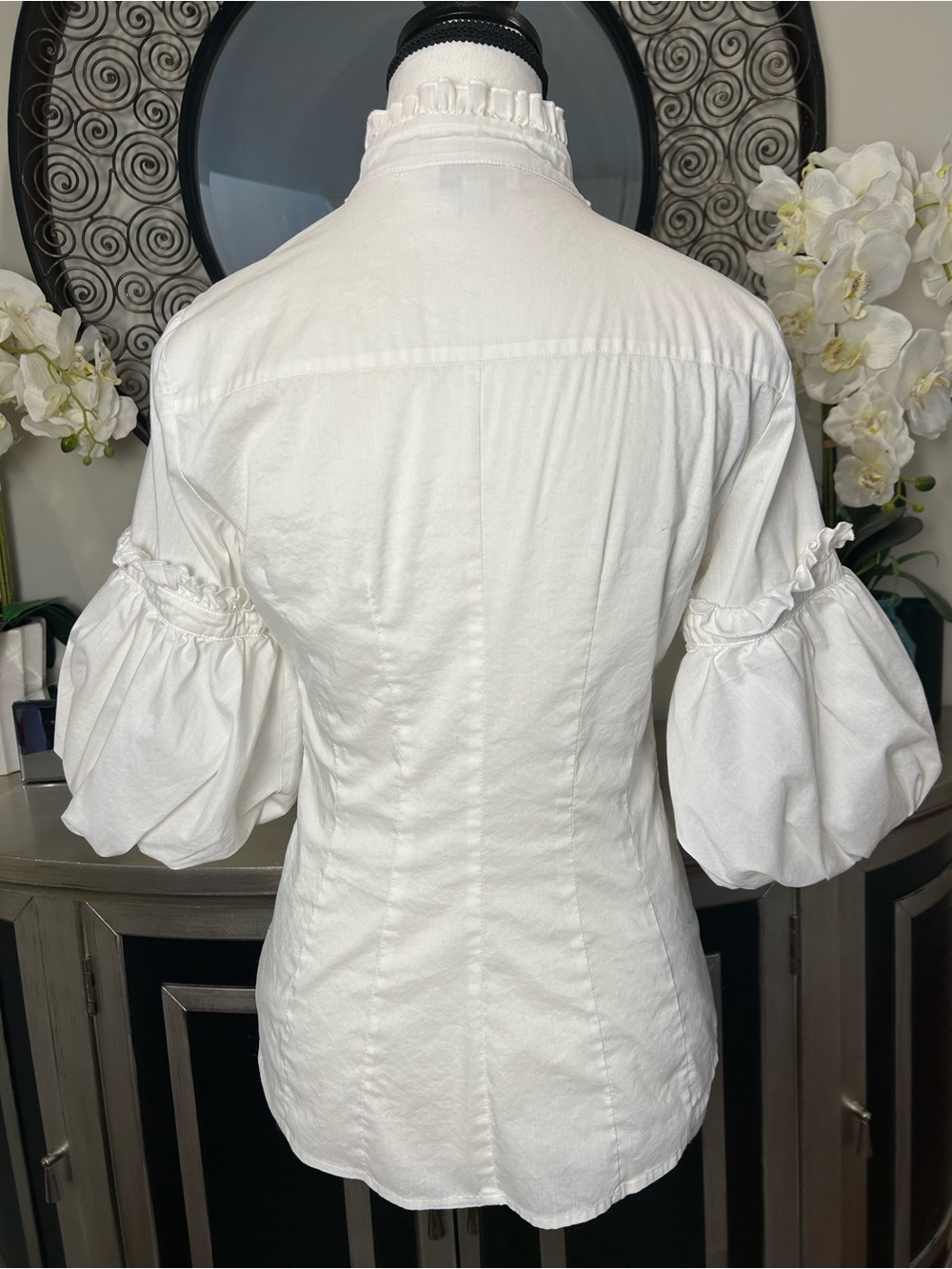 bebe White Ruffled Puff-Sleeve Button Down Shirt - Picture 4 of 9